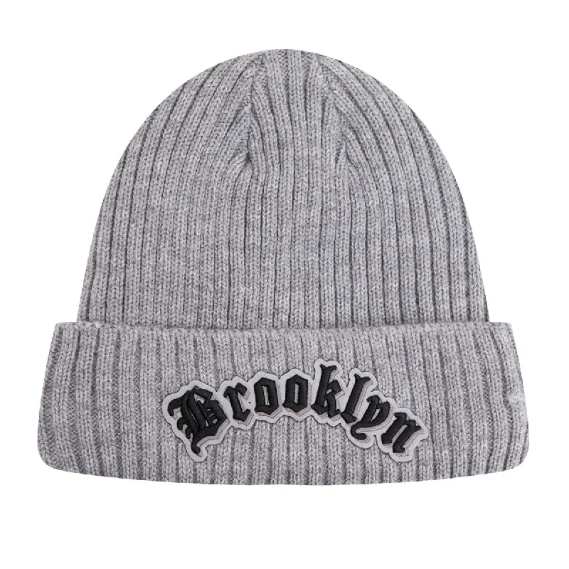 NBA BROOKLYN NETS OLD ENGLISH UNISEX BEANIE (HEATHER GREY)